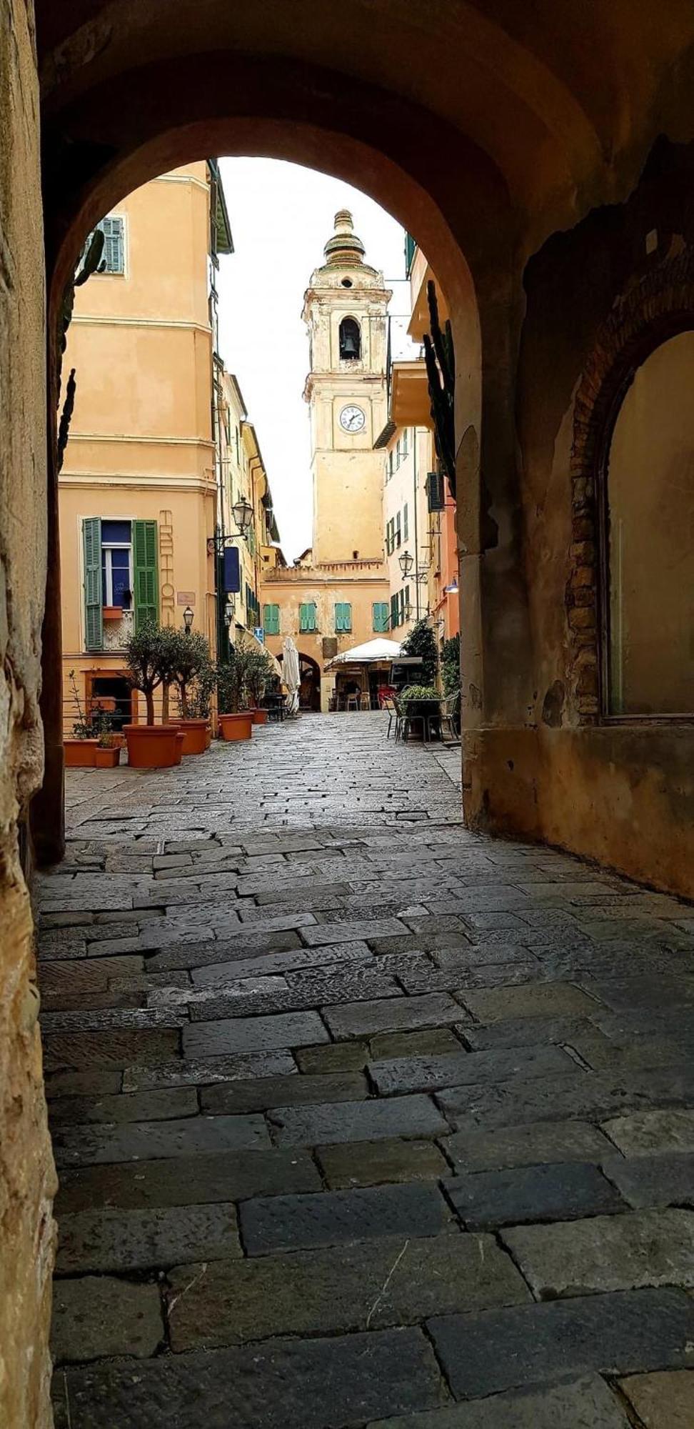 Magici Ricordi-Bordighera Buitenkant foto